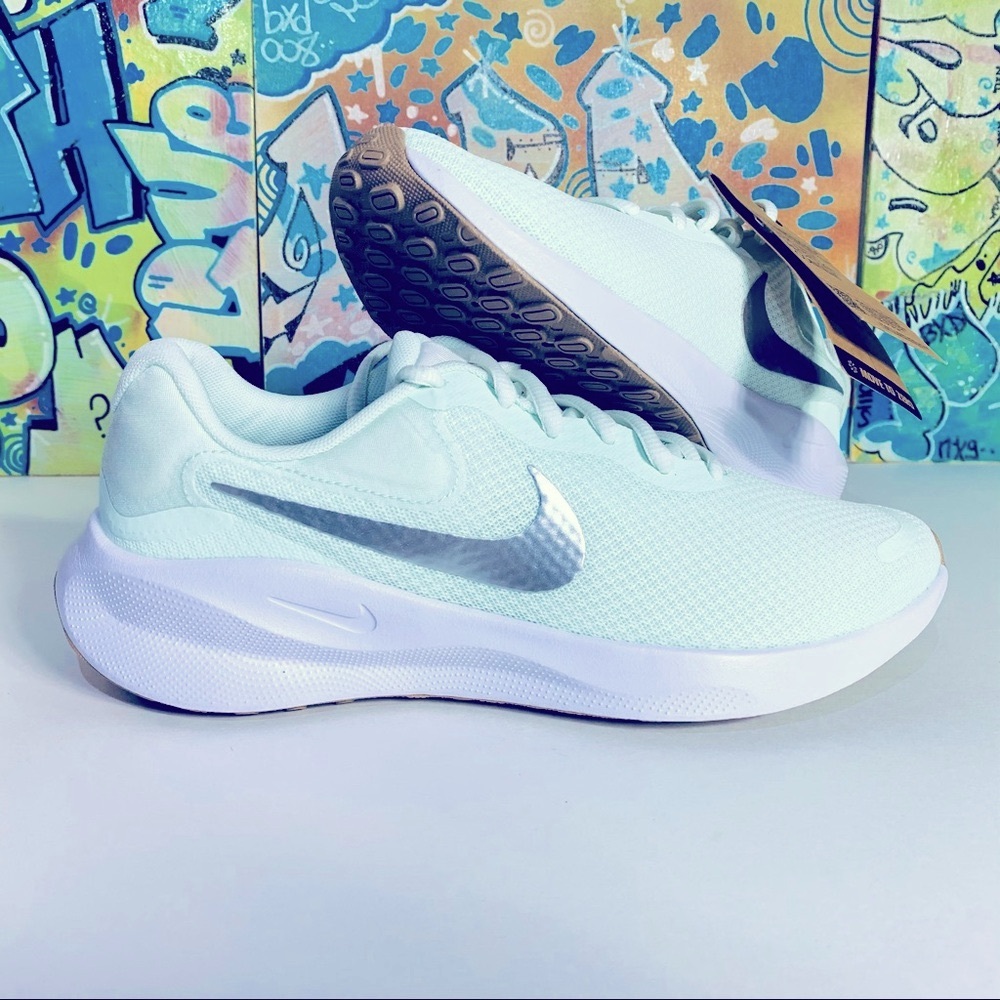 Nike Revolution 7 FB2208 303 Women’s 8.5
